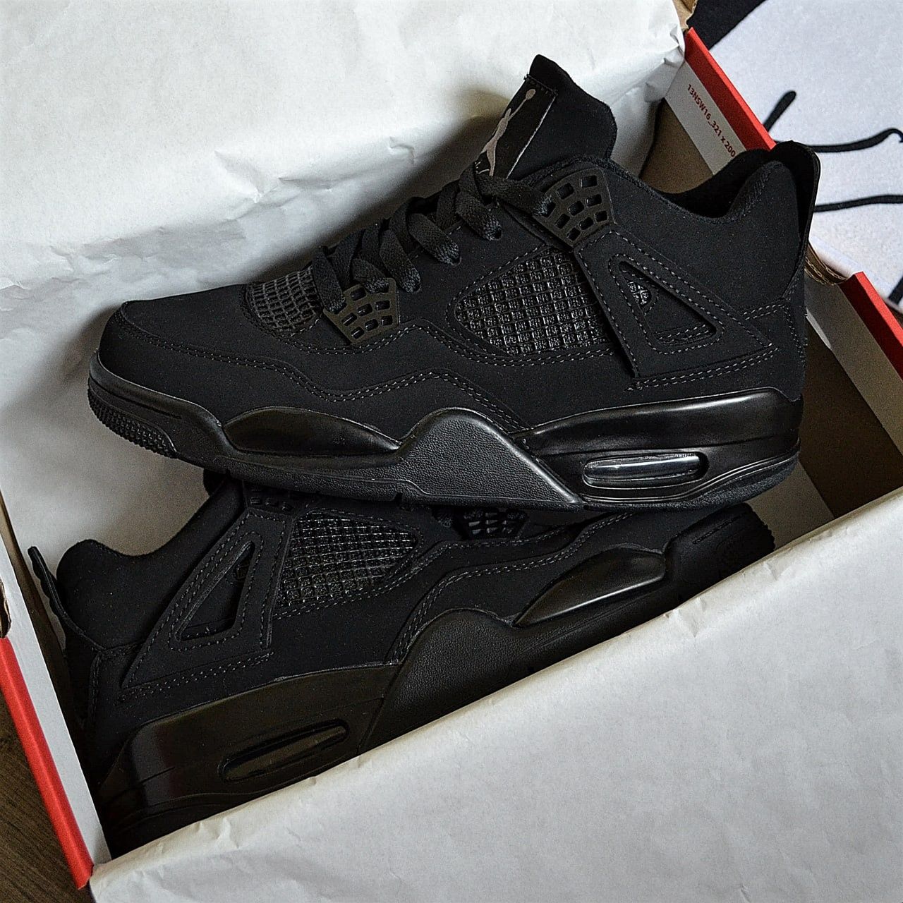 Nike Jordan 4 Retro Black cat