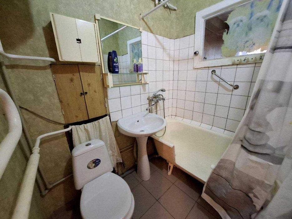 Продам 2 комнатную квартиру на Рабочей