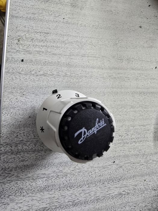 Термостатическая головка Danfoss CLIС 013G5023