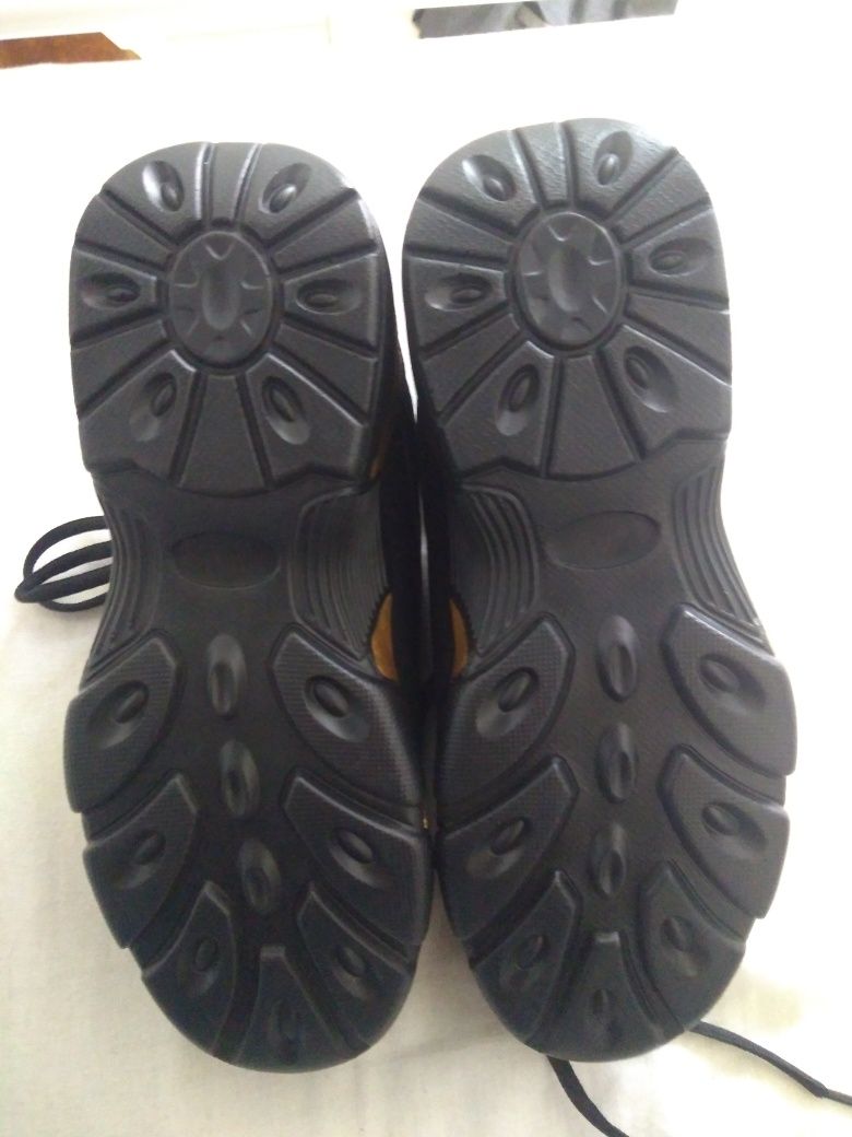 Vendo sapato  da sport