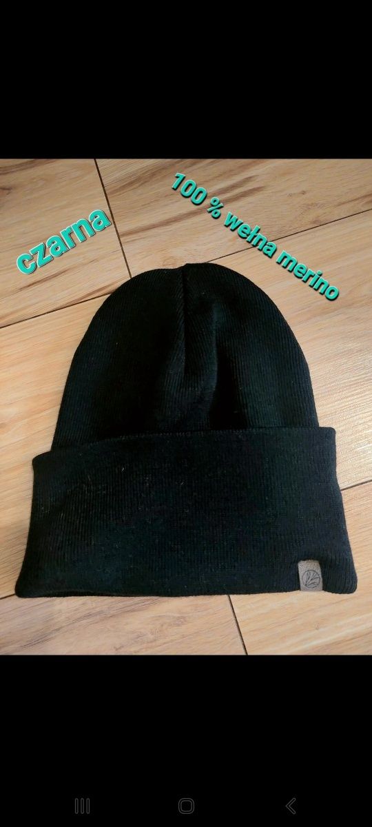 Czapka merino wool 100% czarna Made in Poland