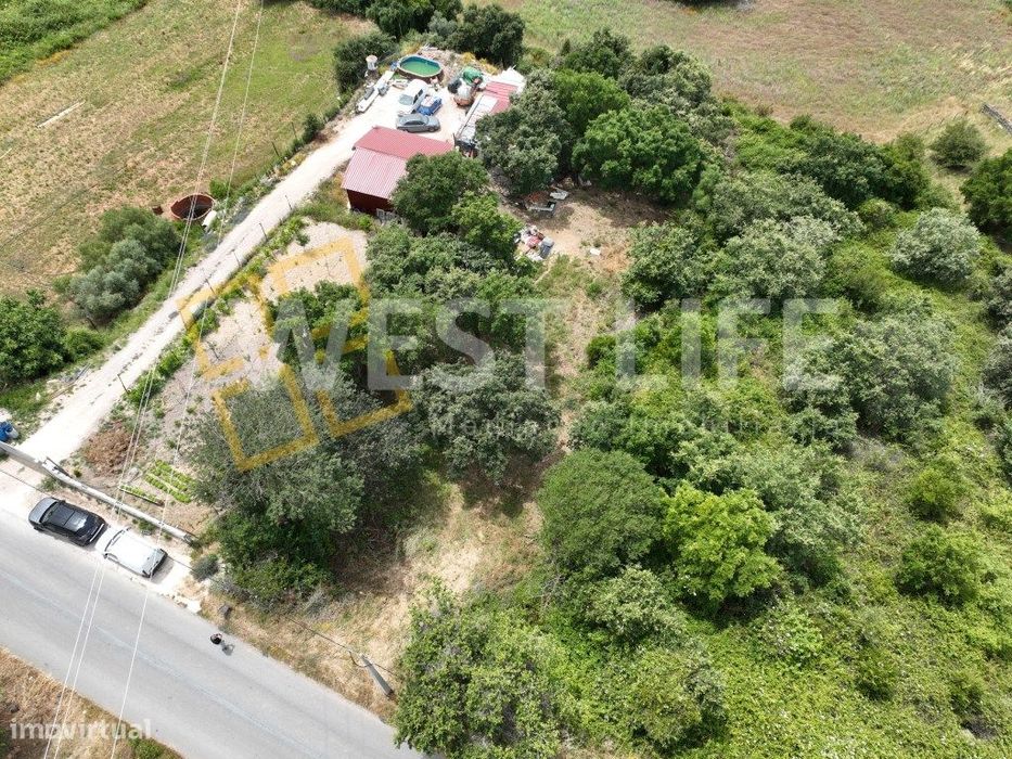 Terreno Rústico/Agroflorestal com 1120m2 - Excelente exposição sola...
