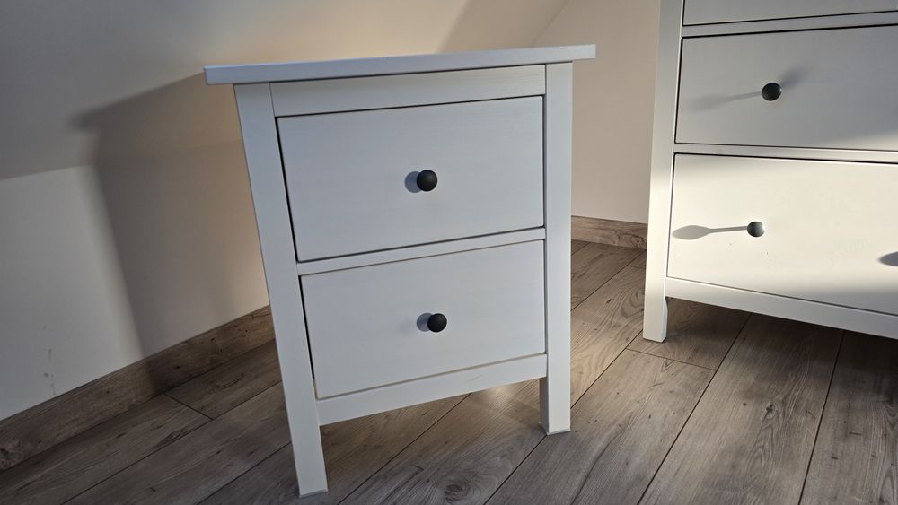 Hemnes ikea stolik nocny drewno