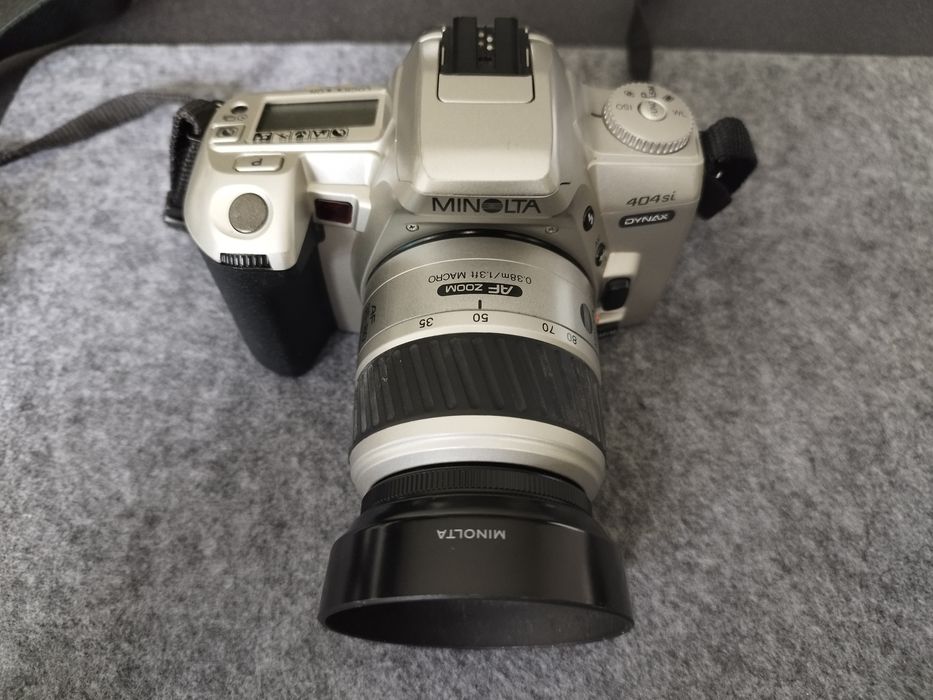 Aparat Minolta Dynax 404si