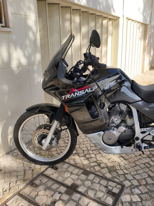 Honda Transalp XL 600 v Rally Touring