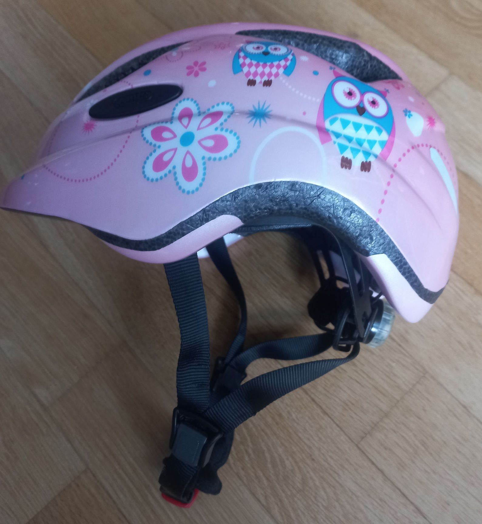 Kask dla dziewczynki Abus model AB-9 (Anuky) ze światełkiem 46-52