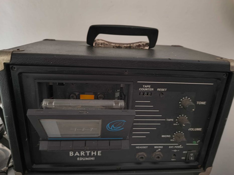 Rádio antigo a funcionar