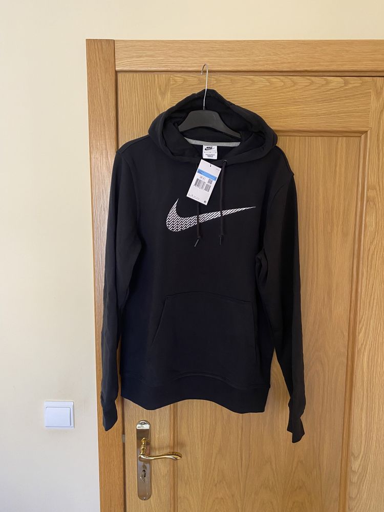 Sweatshirt preta nike NOVA