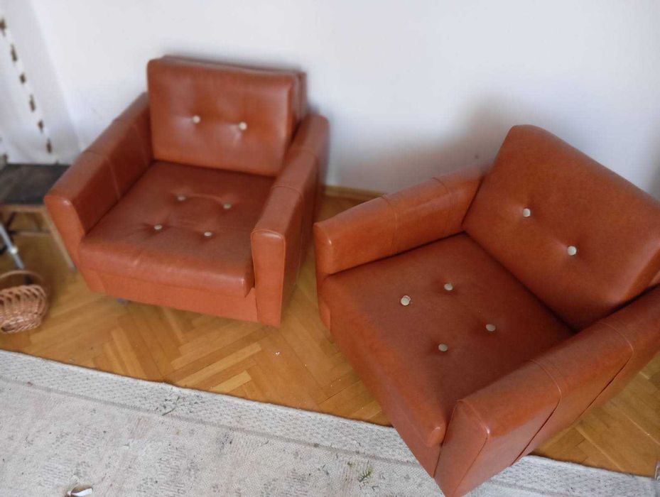 Fotele skórzane lata 80 te 2 sztuki