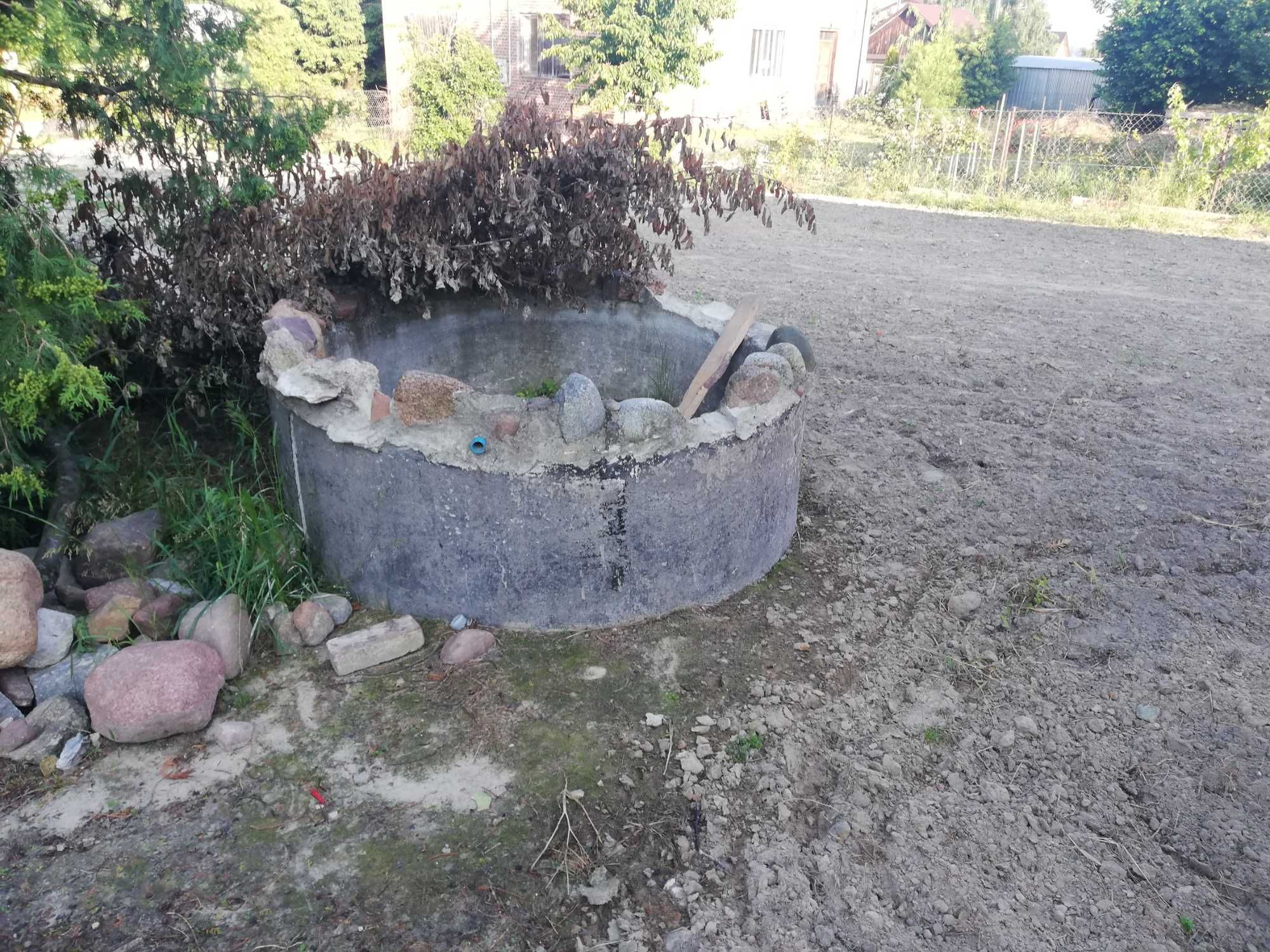 Krąg betonowy fi 200cm wys.60cm