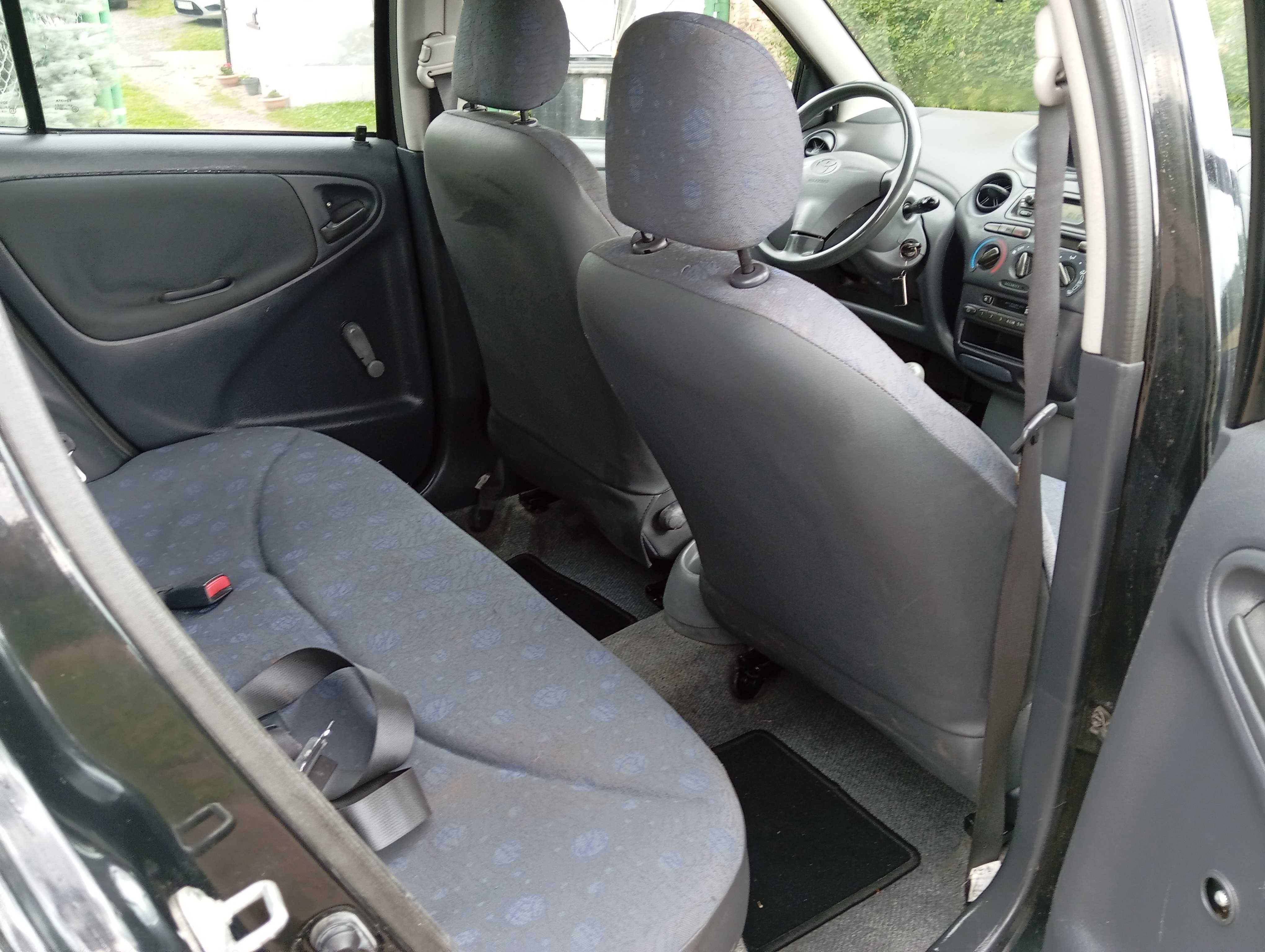 Toyota Yaris 1.0 benzyna, wspomaganie, 5 drzwi