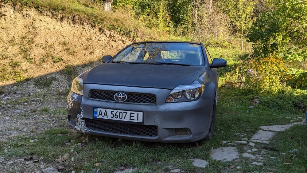 Продам авто Scion (toyota) tc 2005 (2.4 atm).