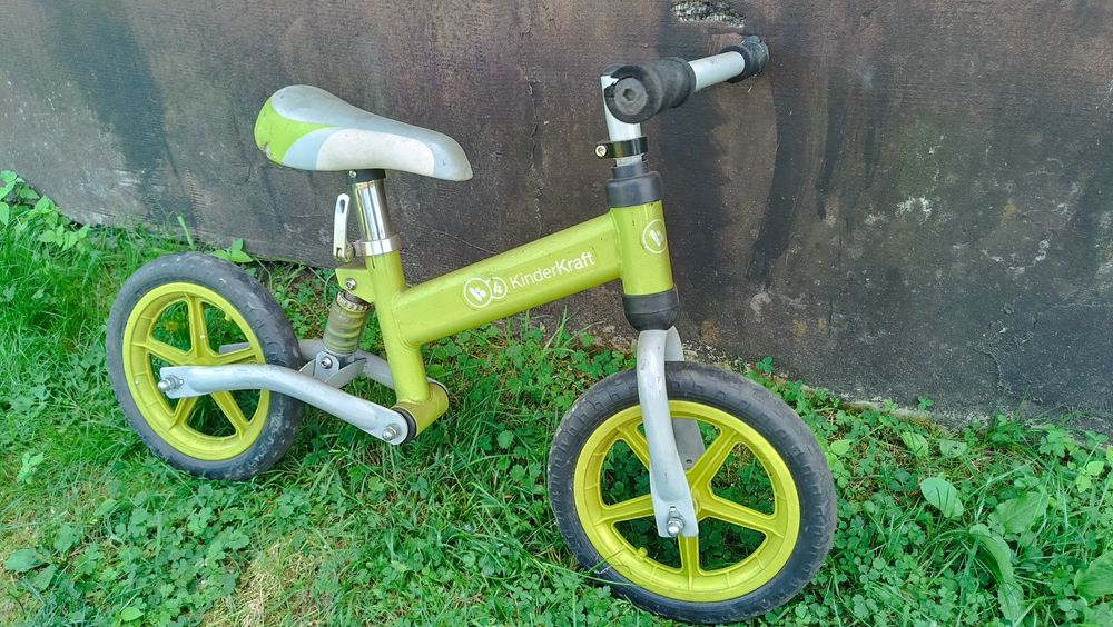 Rowerek biegowy zielony