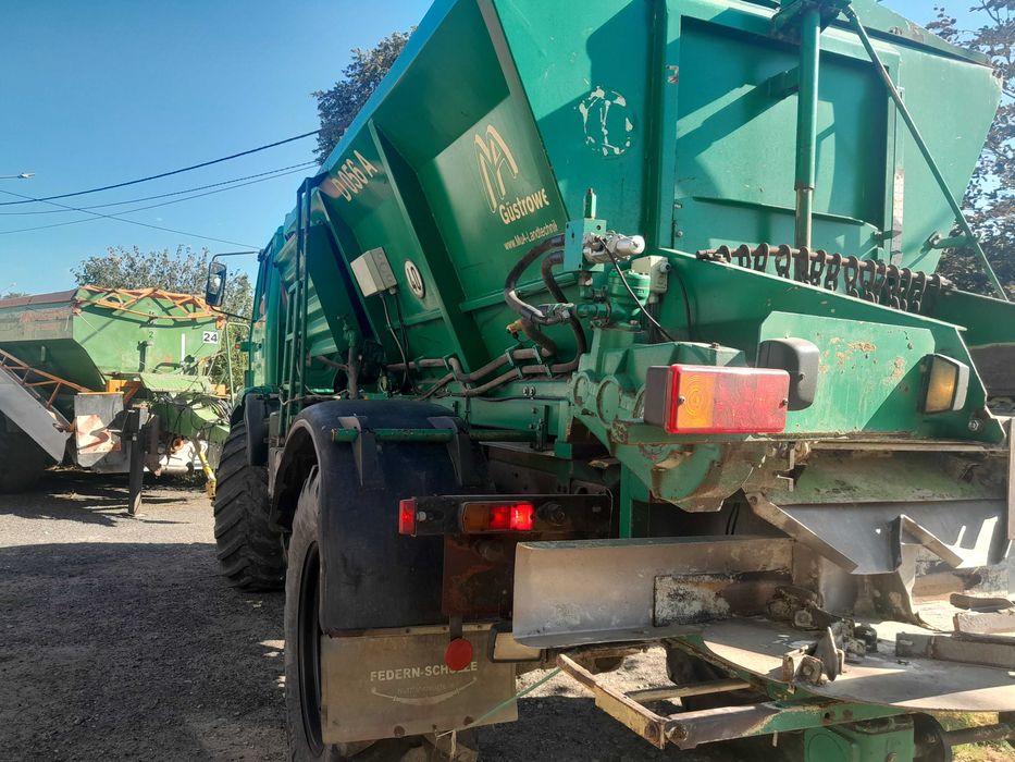 Rozsiewacz wapna, nawozu  Gustrower D056A