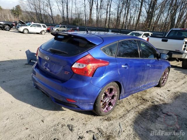 Продам Ford focus st 3 не gti amg m