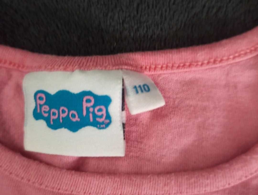 T-shirt + spodenki