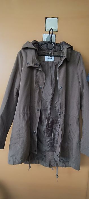 Продам   куртку              .