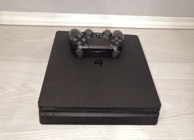 Игровая консоль Sony PlayStation 4