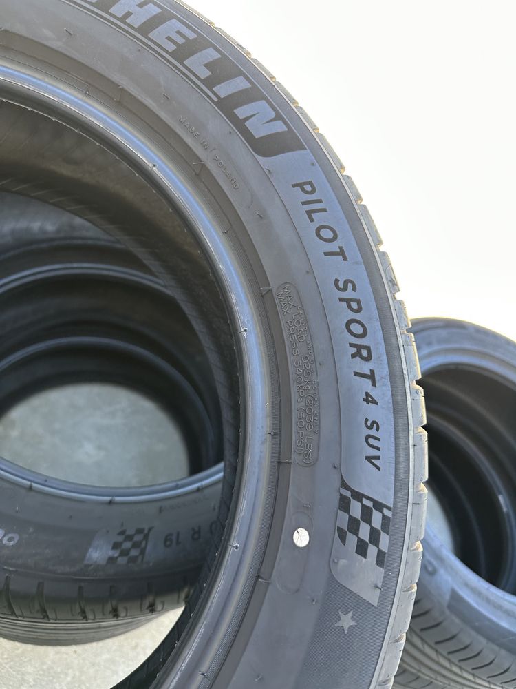 245/50/19 Michelin Pilot Sport 4 SUV