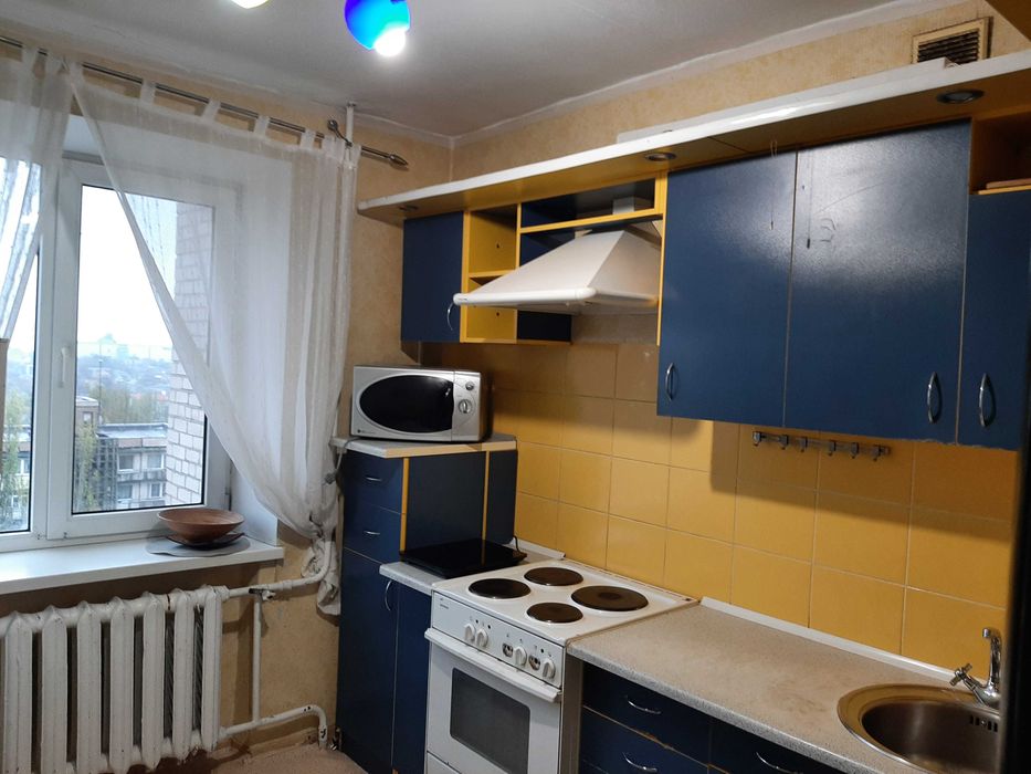 Продаж 2кк Пр.Центральний в гарному стані, без комісії для покупця, ц9