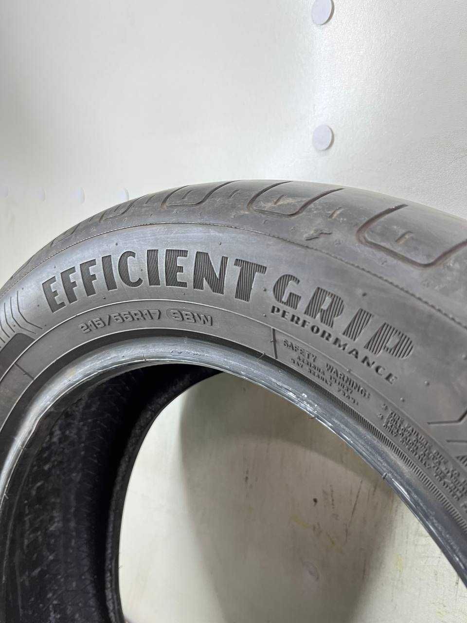 215/55 R17 Goodyear пара літо / лето