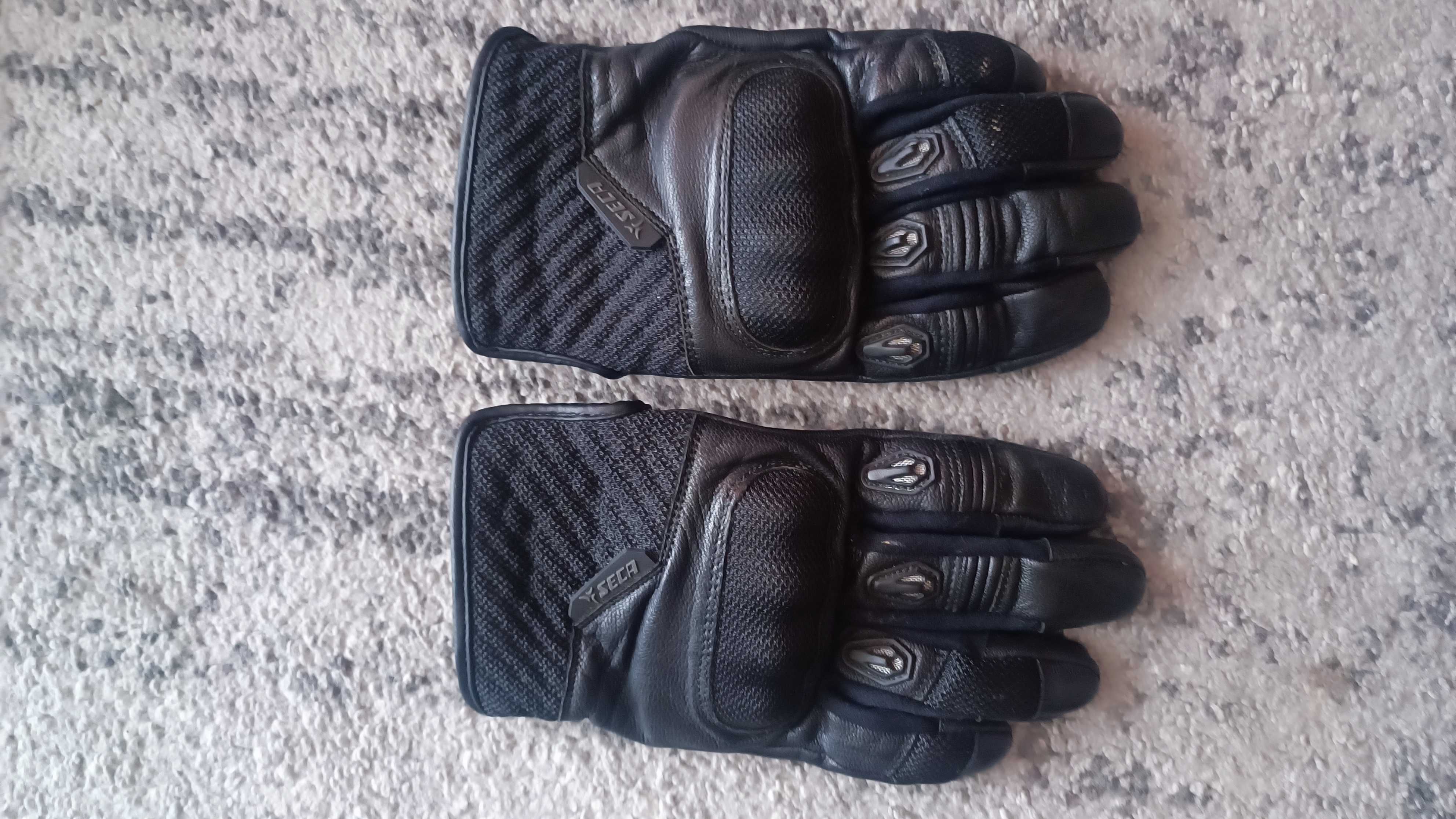 Motocyklowe rękawice SHIMA STX i SECA Axis Mesh