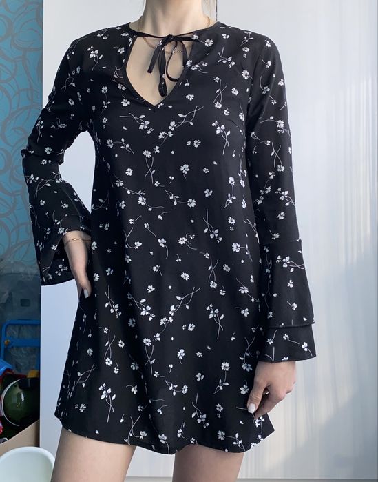 Сукня в квітковий принт