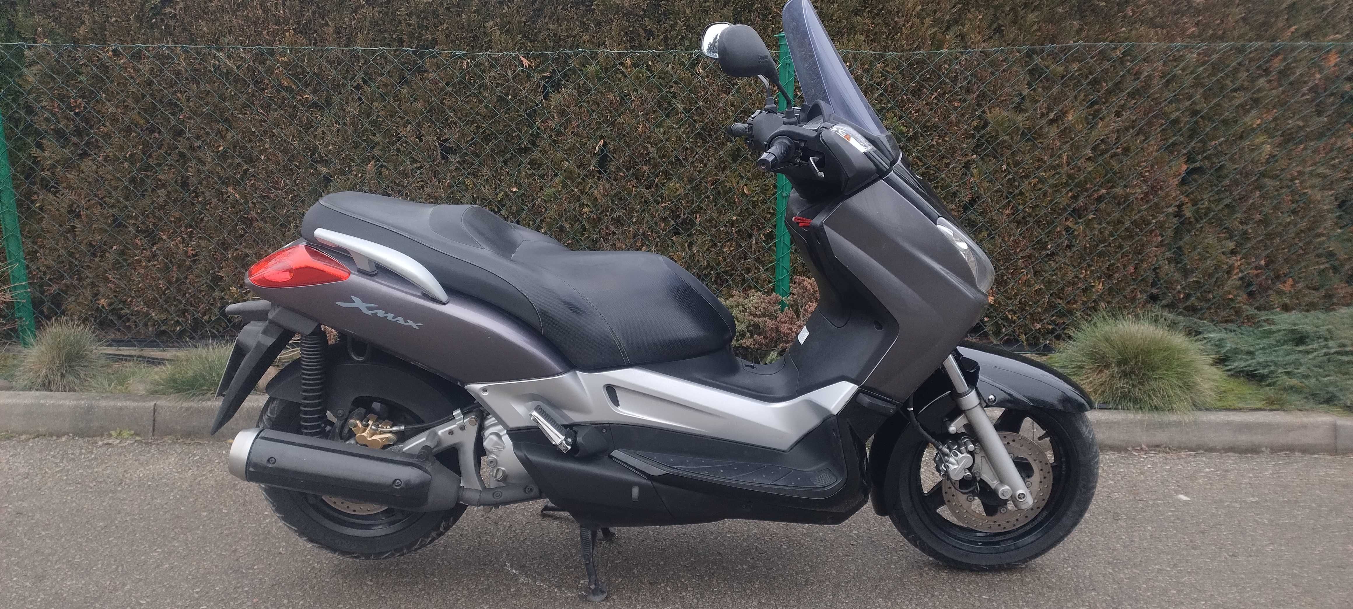 Yamaha Xmax 250 - stan bdb