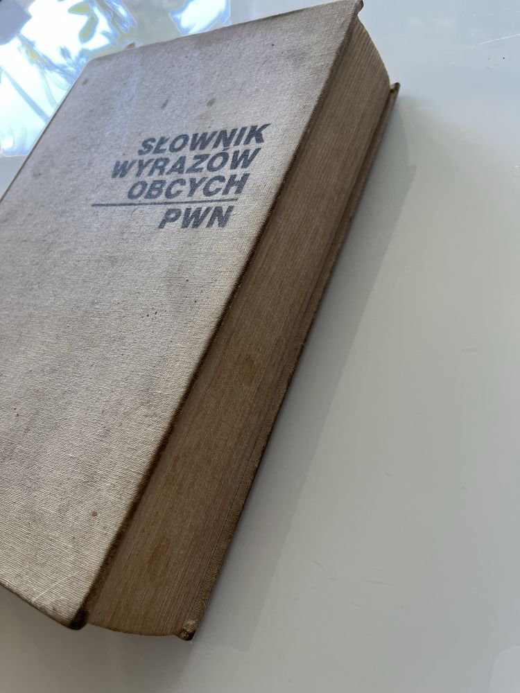 Słownik wyrazów obcych PWN