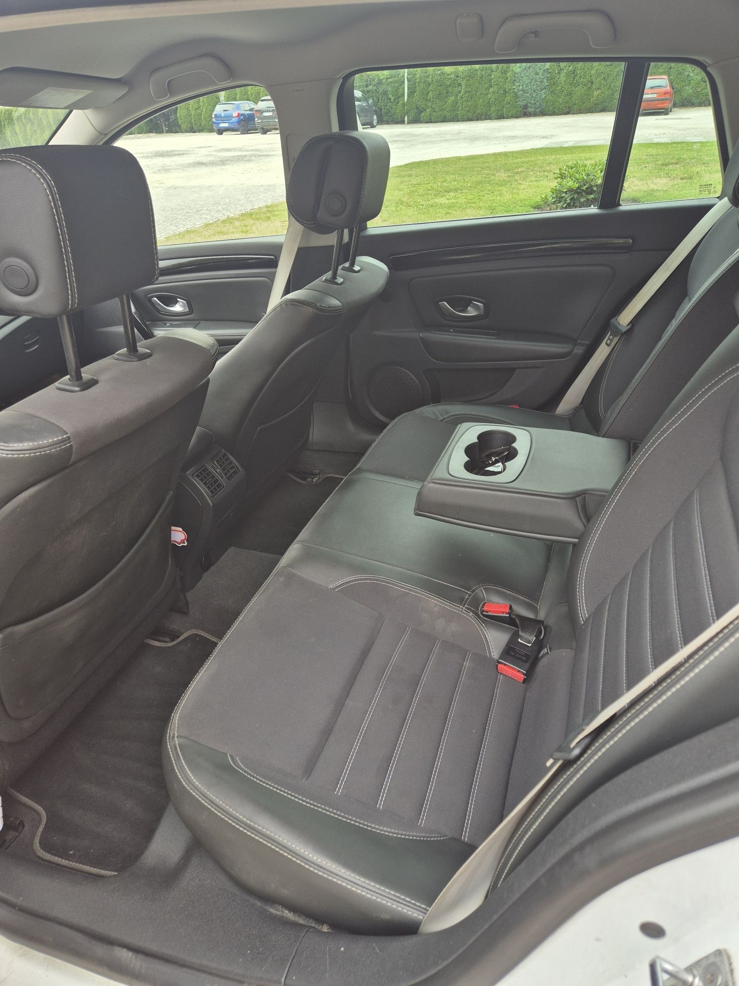 Zadbana Renault Laguna III 2.0DCI Bose Edition, Biała, opłaty BDB stan