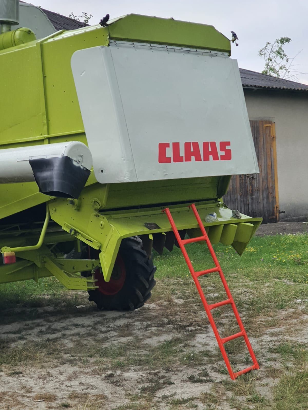 Claas dominator 106