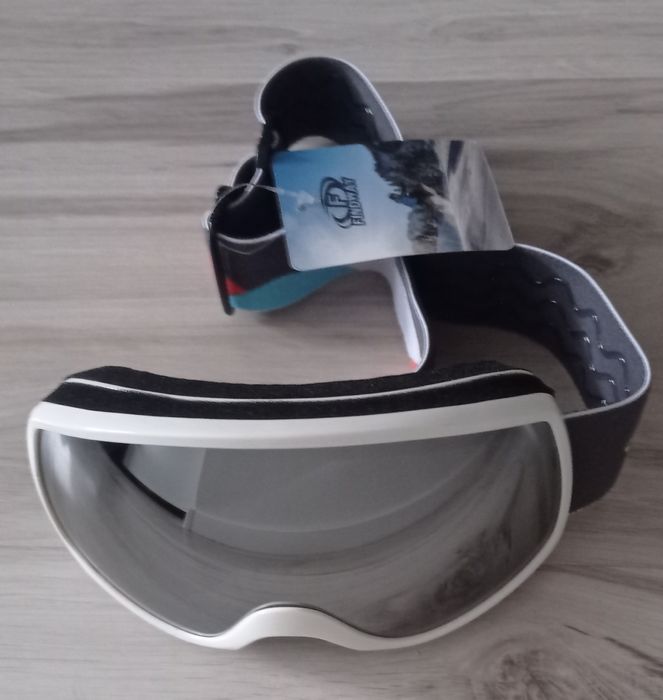 Nowe Gogle narciarskie dla dzieci