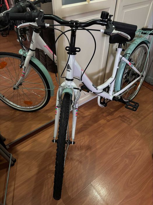 Bicicleta berg verde menta