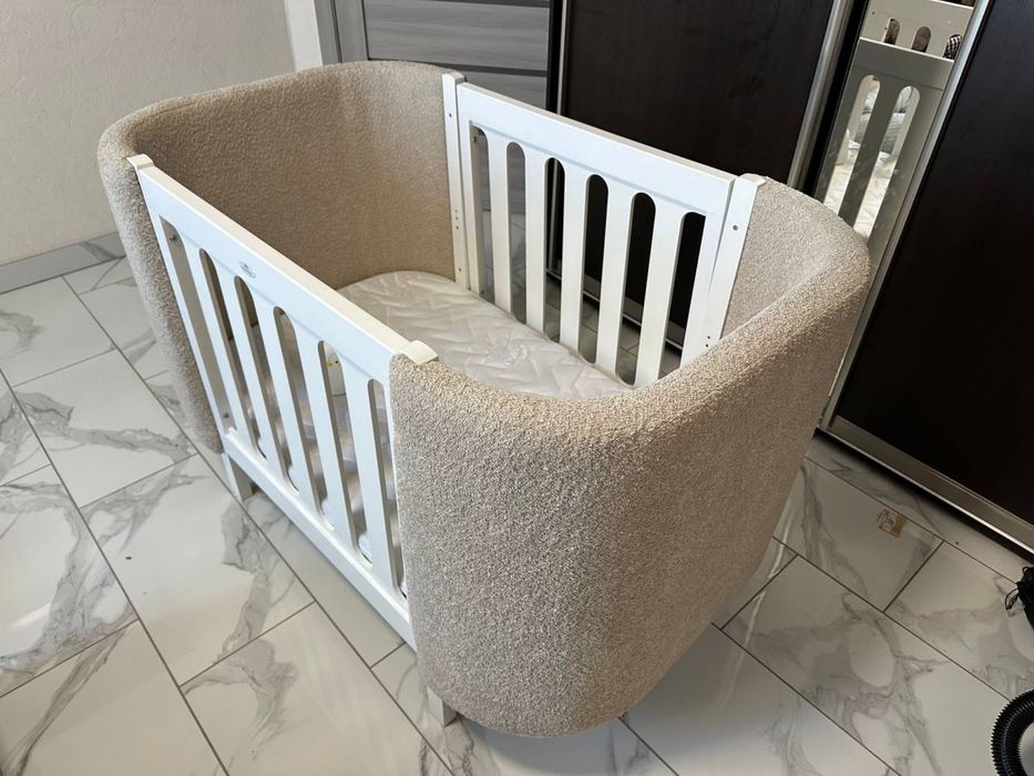 Дитяче ліжко Ovalbed + комод + матрас