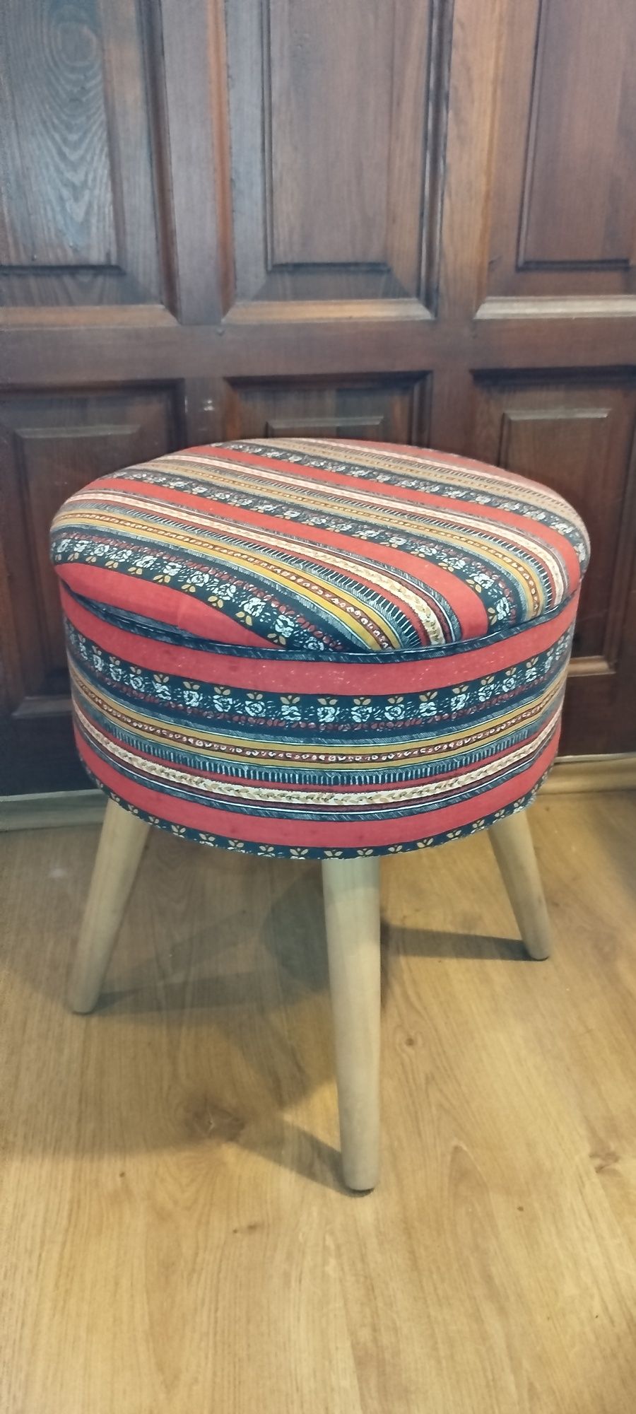 Puf ,taboret Boho.