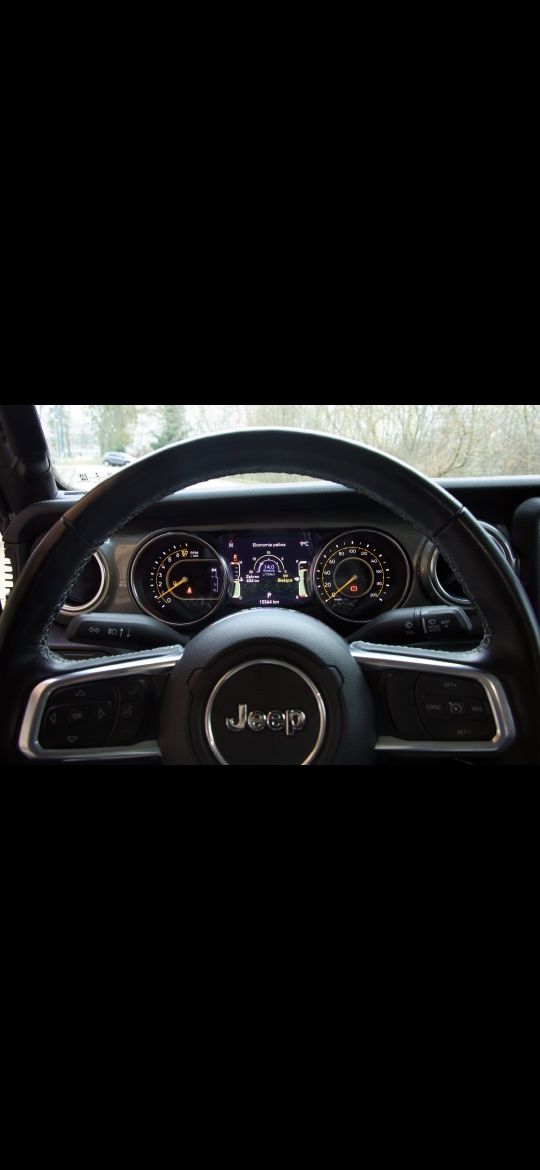 Jeep Gladiator Wrangler pickup