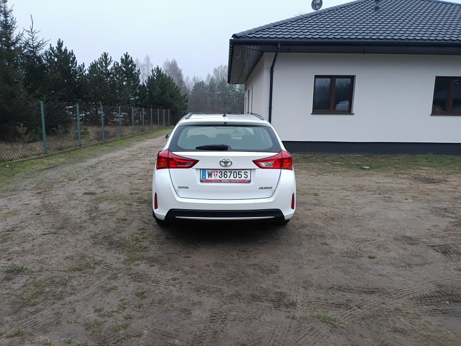 Piękna Toyota Auris 1.3 Benzyna