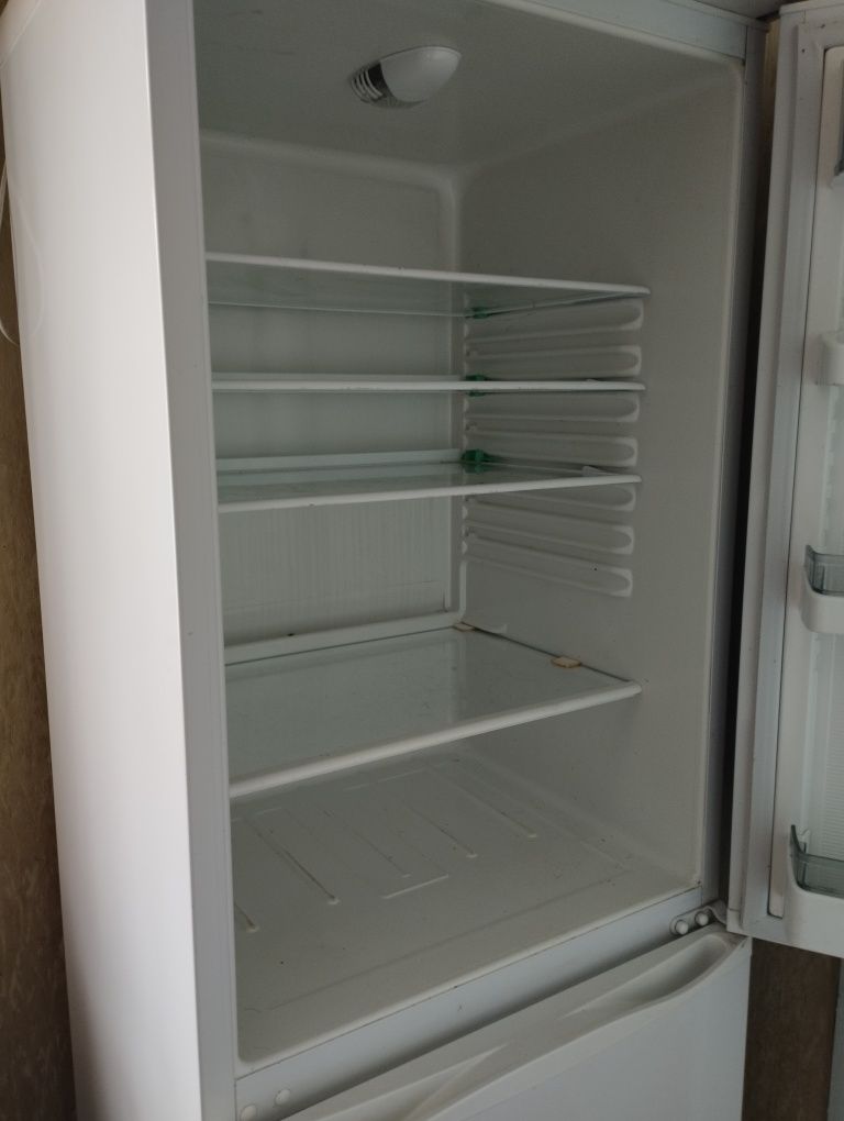 Холодильник, холодильник Атлант