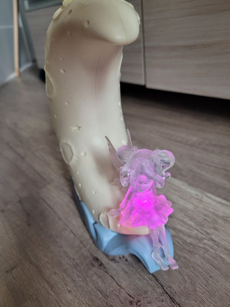 Lampka z projektorem gwiazd i muzyką