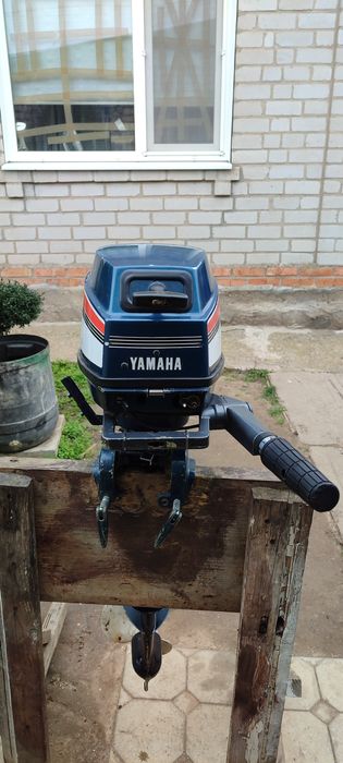 Лодочний мотор двигун Yamaha 8