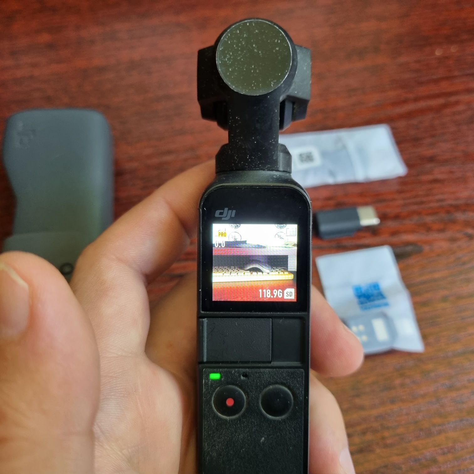 DJI Osmo Pocket, 4К экшн-камера со стабилизатором, стеди-кам