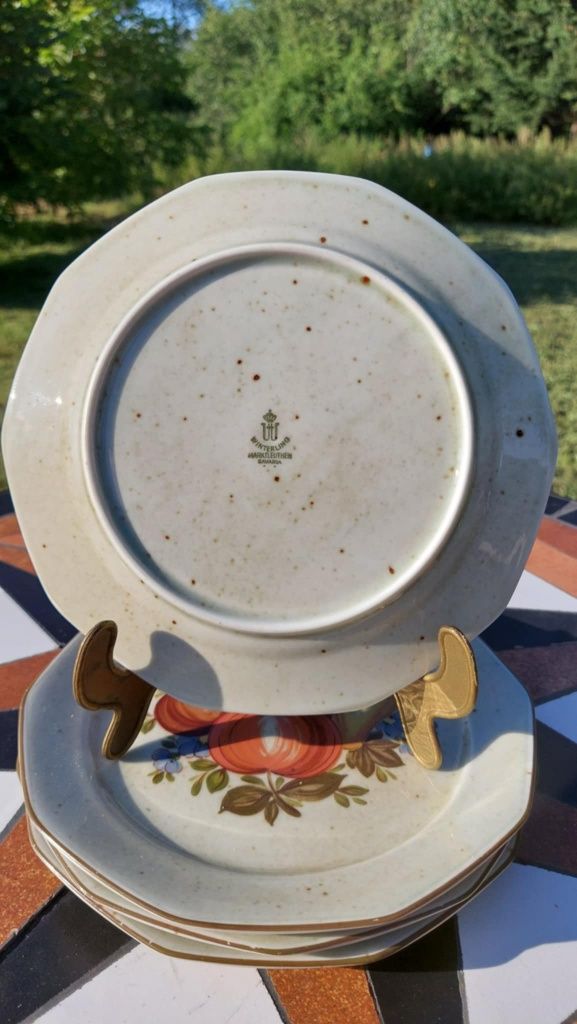 Piękne talerzyki z nakrapianej porcelany Winterling Marktleuthen Bavar