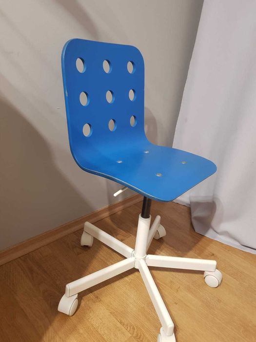 krzesełko biurkowe ikea