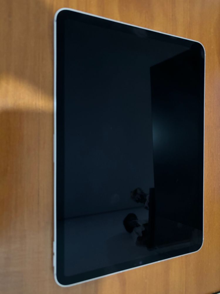 iPad Pro 11 5G 128GB - Praticamente Novo