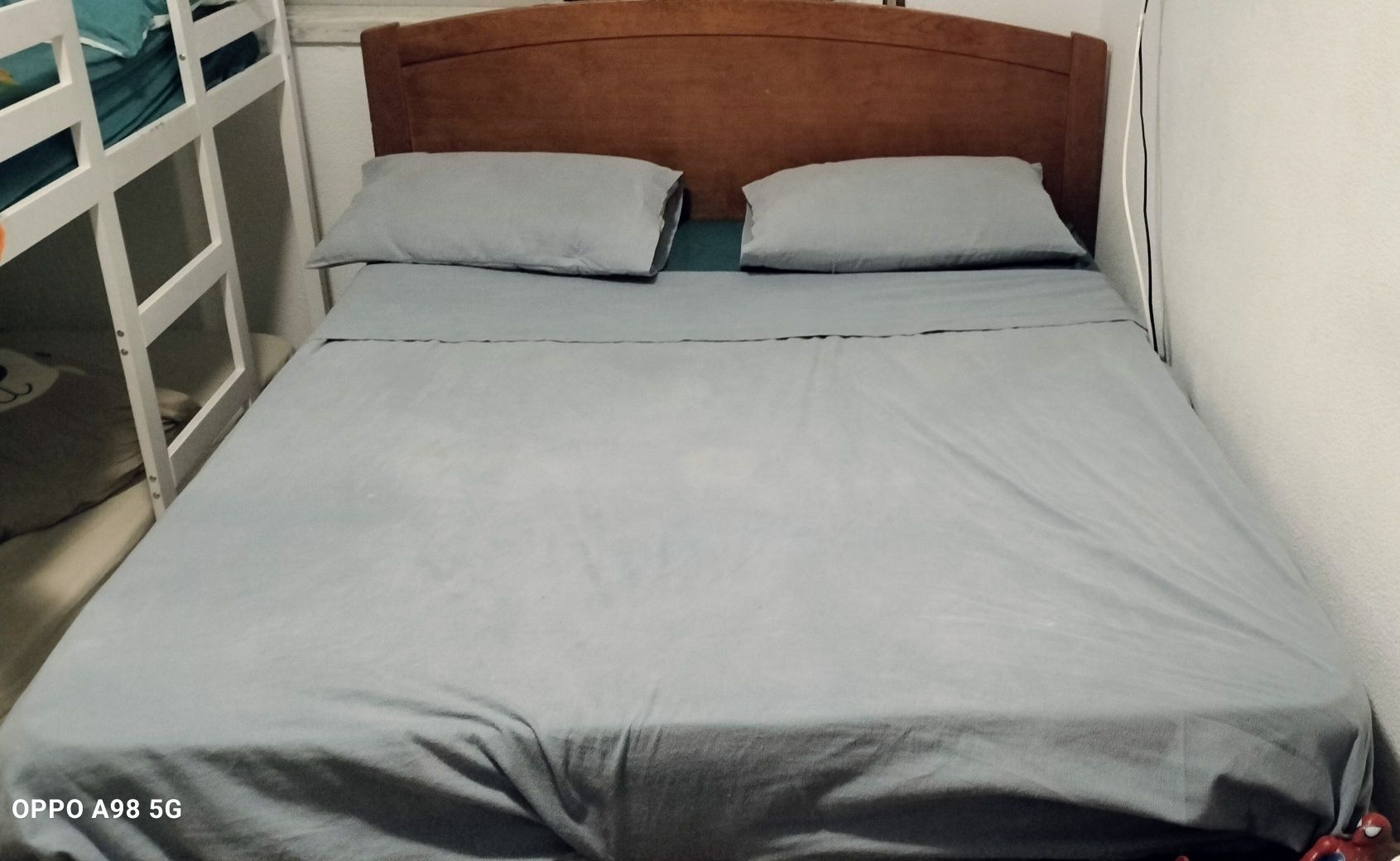 Cama de casal 200 por 150m