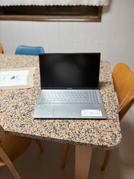 Computador Asus em otimo estado