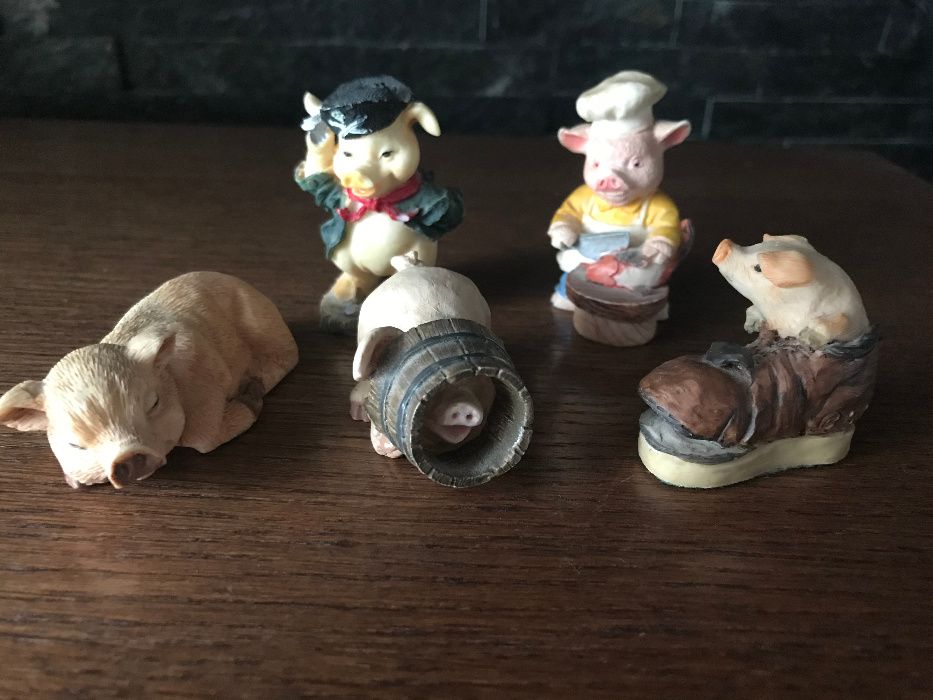 Kolekcja świnek z ceramiki