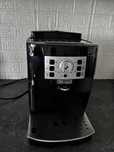 Ekspres DELONGHI Magnifica S ECAM 22.112.B
