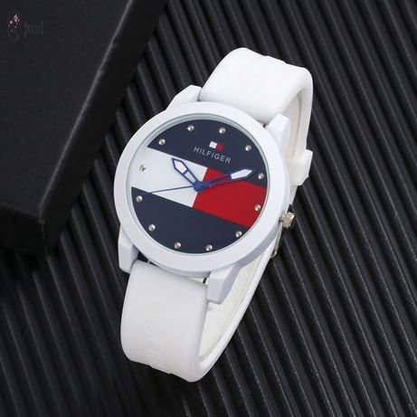 Zegarek logowany HILFIGER biały nowy