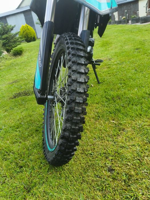 Sprzedam  Crossa Alfarad 250